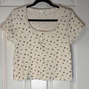 NWT Kirious Los Angeles Floral Cream Crop Top
